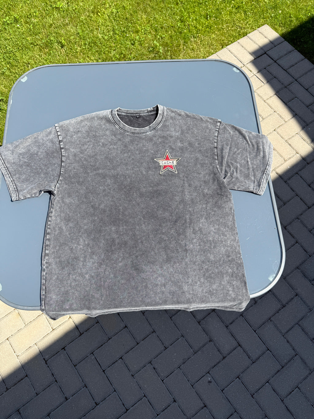 T-Shirt Cache CS2